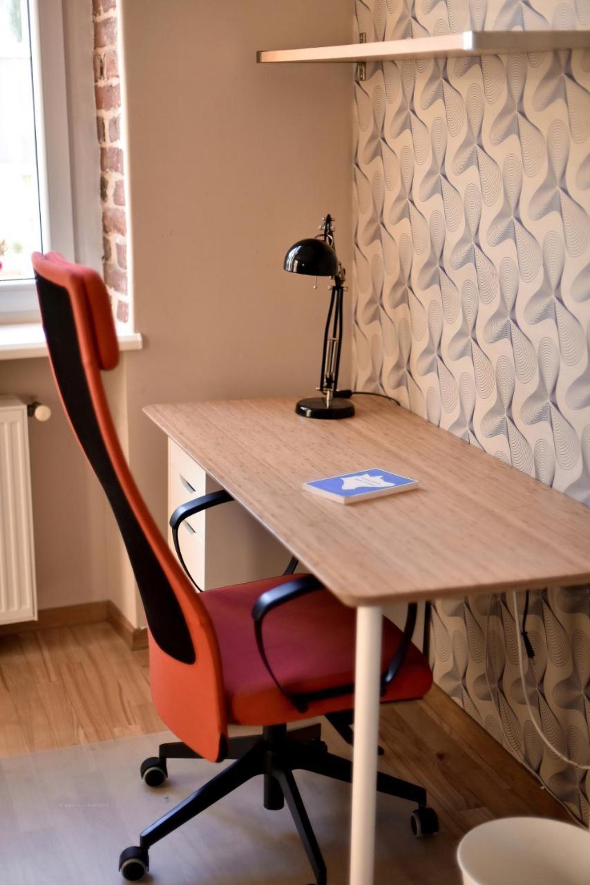 Light And Spacious Apartment On Gazova Str Львов Экстерьер фото